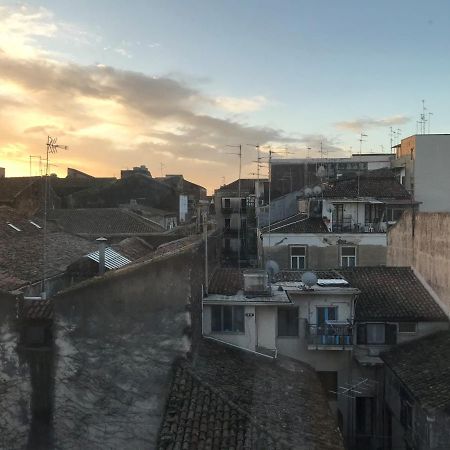 Conte Ruggero Catania Centralissimo - Traveller Award 2023 Ngoại thất bức ảnh